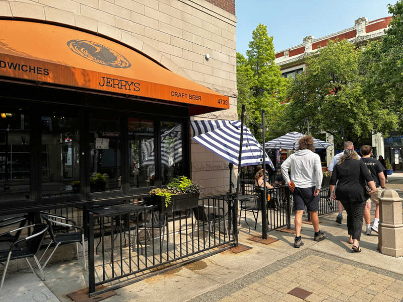 1 Bed 1 Bath  |  2738-GDN W Winnemac  |  Lincoln Square