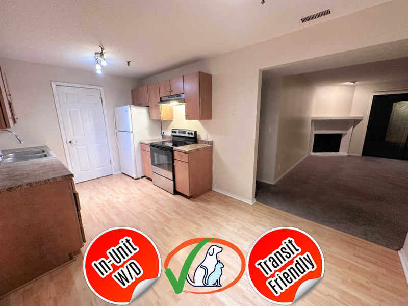 2 Bed 2 Bath  |  1350-J Brook St  |  St. Charles