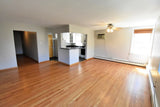 2 Bed 1 Bath  |  2429 W Farragut #2A  |  Lincoln Square
