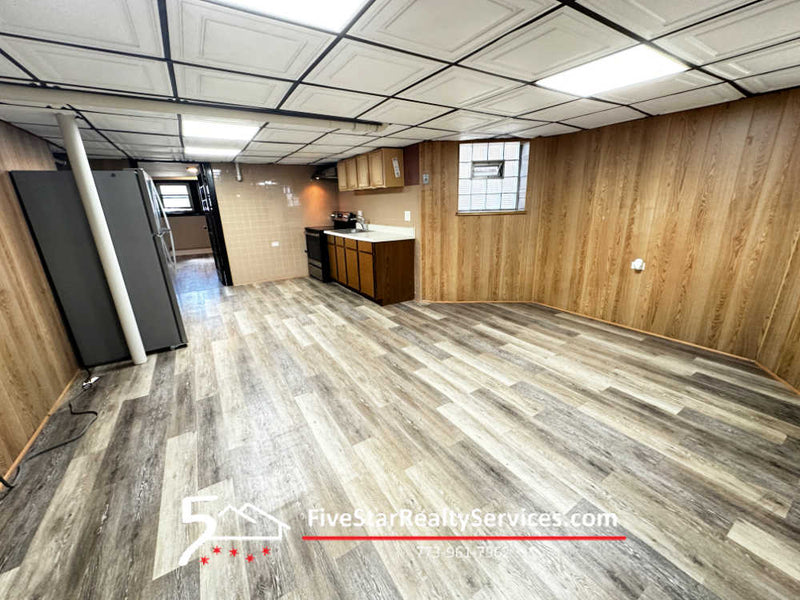 1 Bed 1 Bath  |  2738-GDN W Winnemac  |  Lincoln Square