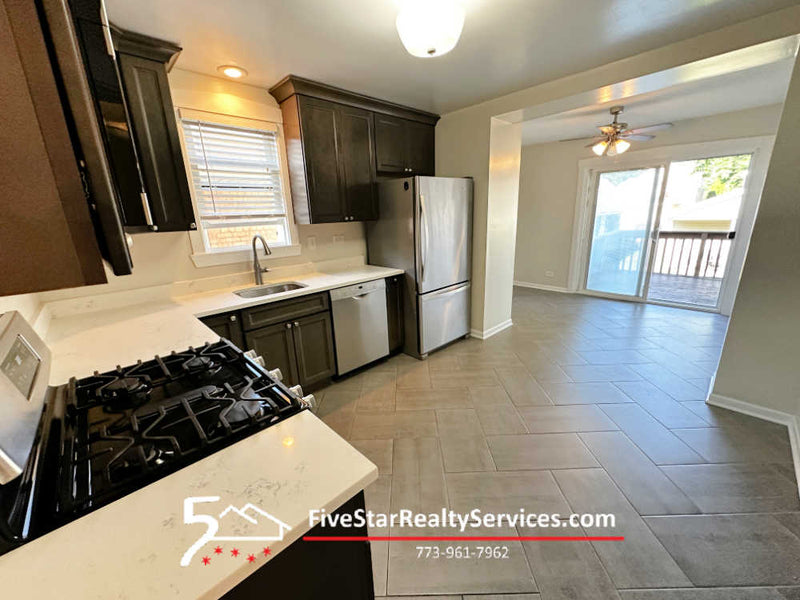 2 Bed 1 Bath  |  5338 N Nashville #1  |  Union Ridge