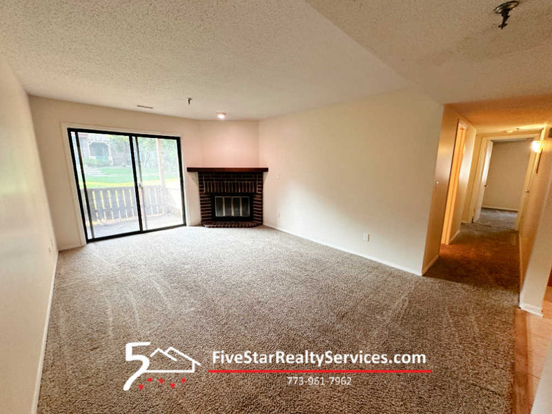 2 Bed 2 Bath  |  1330-D Brook St.  | St. Charles