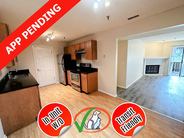 2 Bed 2 Bath  |  1330-C Brook St  |  St. Charles