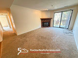2 Bed 2 BAth  |  1360 Brook #E  |  St. Charles