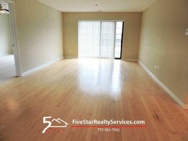 2 Bed 2 Bath  |  8255-404 Skokie Blvd  |   Skokie