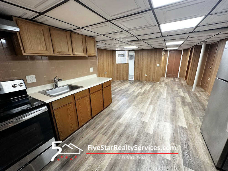 1 Bed 1 Bath  |  2738-GDN W Winnemac  |  Lincoln Square
