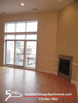 2 Bed 2 Bath  |  5642 N Broadway  |  Edgewater