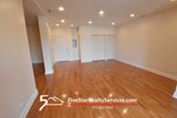 2 Bed 2 Bath  |  3705 N Kedzie #302  |  Irving Park