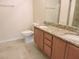 2 Bed 2 Bath  |  8255 Skokie Blvd #303  |  Skokie