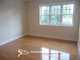 2 Bed 2 Bath  |  3705 N Kedzie #303  |  Irving Park