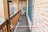 1 Bed 1 Bath  |  3434 W Irving Park #15  |  Irving Park