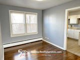 2 Bed 1 Bath  |  4900 Greenwood #2W  |  Skokie
