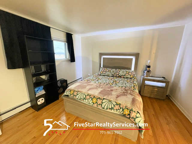 2 Bed 1 Bath  |  3925 W 47th  #3N  |  Archer Heights/Midway