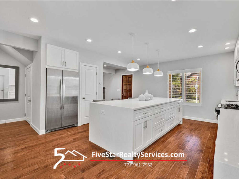 5 Bed 5 1/2 Bath  |  7439 W Lunt  |   Edison Park