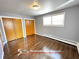 2 Bed 1 Bath  |  4900 Greenwood #2W  |  Skokie
