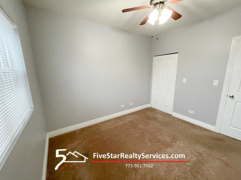2 Bed 2 Bath  |  6112-F2 W Diversey  |  Belmont Cragin