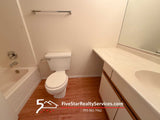 2 Bed 2 BAth  |  1360 Brook #E  |  St. Charles