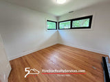 4 Bed 2 Bath  |  808 W. Milburn  |  Mt. Prospect