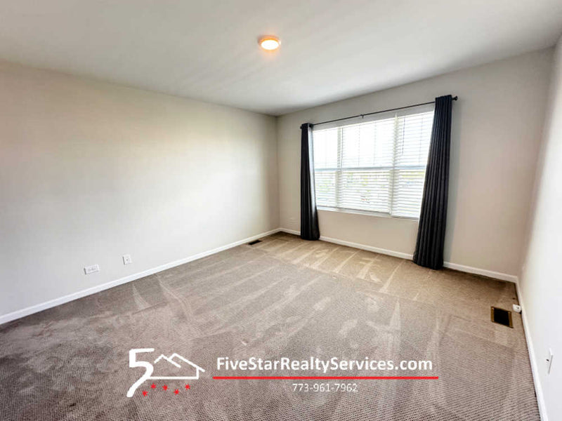 3 Bed 2 1/2 Bath  |  208 Goldenrod Dr  |  Elgin