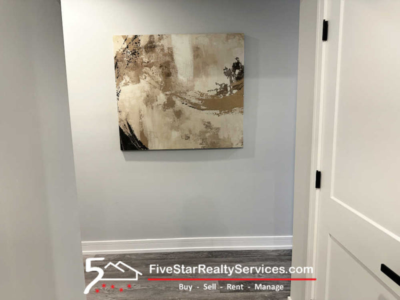 2 Bed 2 Bath  |  5418-3E W Belmont Ave.  |  Portage Park