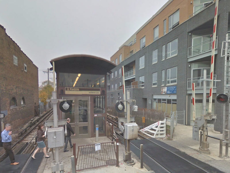 2 Bed 2 Bath  |  4518 N Kedzie #3F  |  Albany Park
