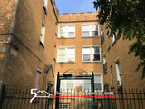 1 Bed 1 Bath  |  4010 N Bernard #8  |  Irving Park