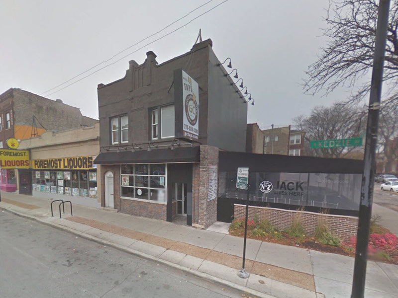 2 Bed 2 Bath  |  4518 N Kedzie #3F  |  Albany Park